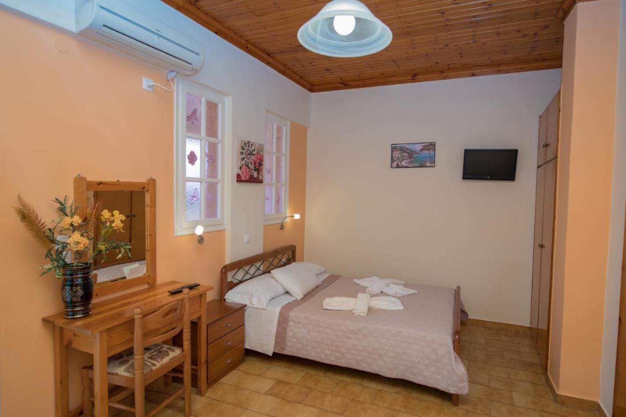 Villa Ferendinoy - Ferendinoy Dionisia Nidhrion Exteriör bild